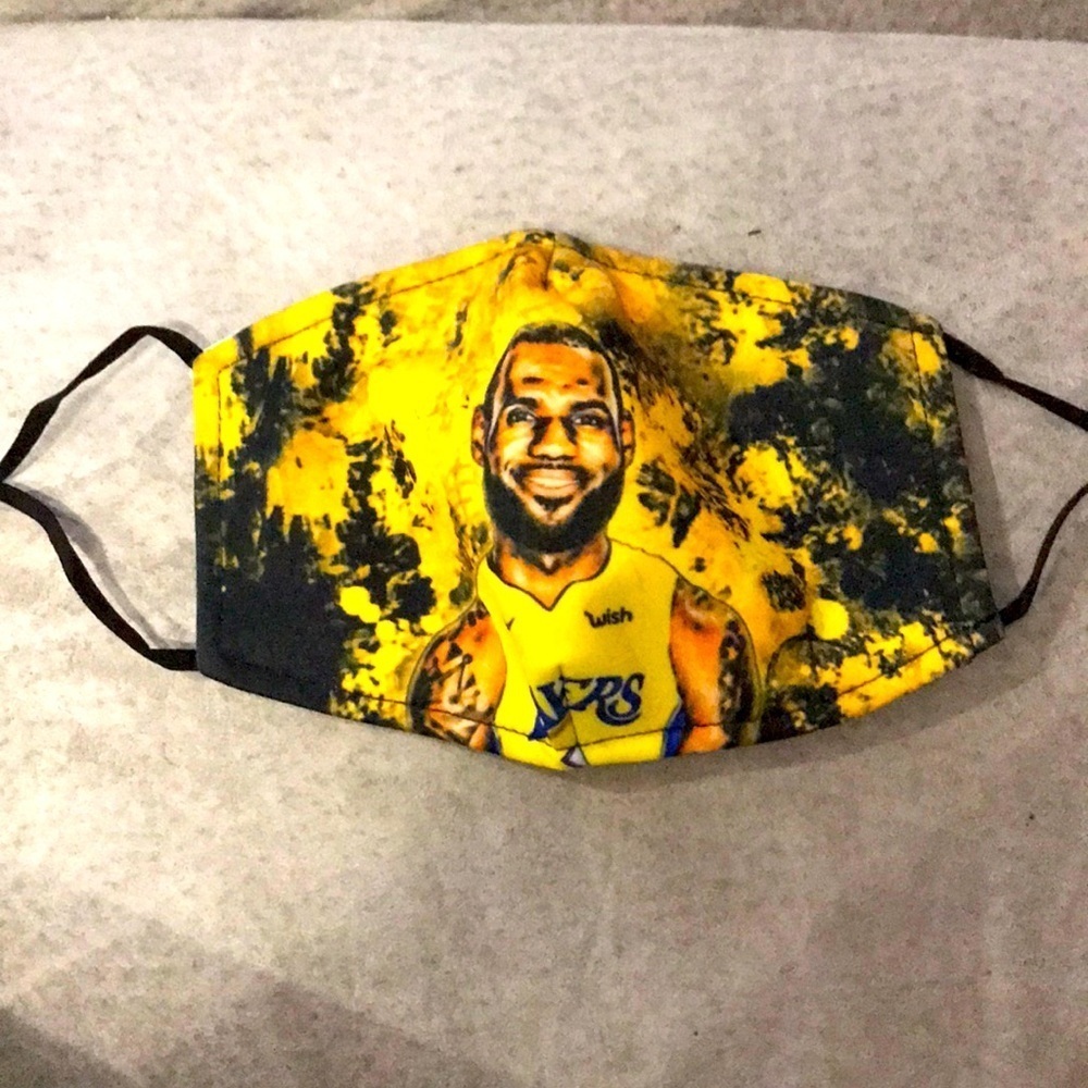 6/$20 New LA Lakers LeBron James face mask